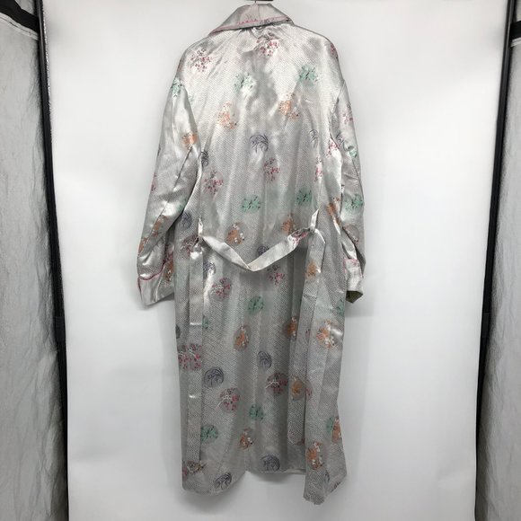 Winter | Vintage Mulberry Brand Synth Satin Embroidered Floral Robe - Picture 4 of 16